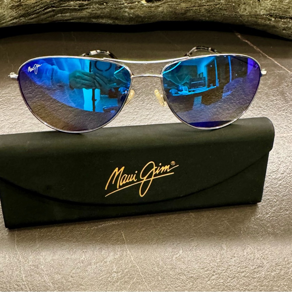 Maui Jim Silver Frame Sunglasses with Blue Lenses